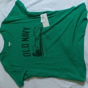 Old navy T-shirt